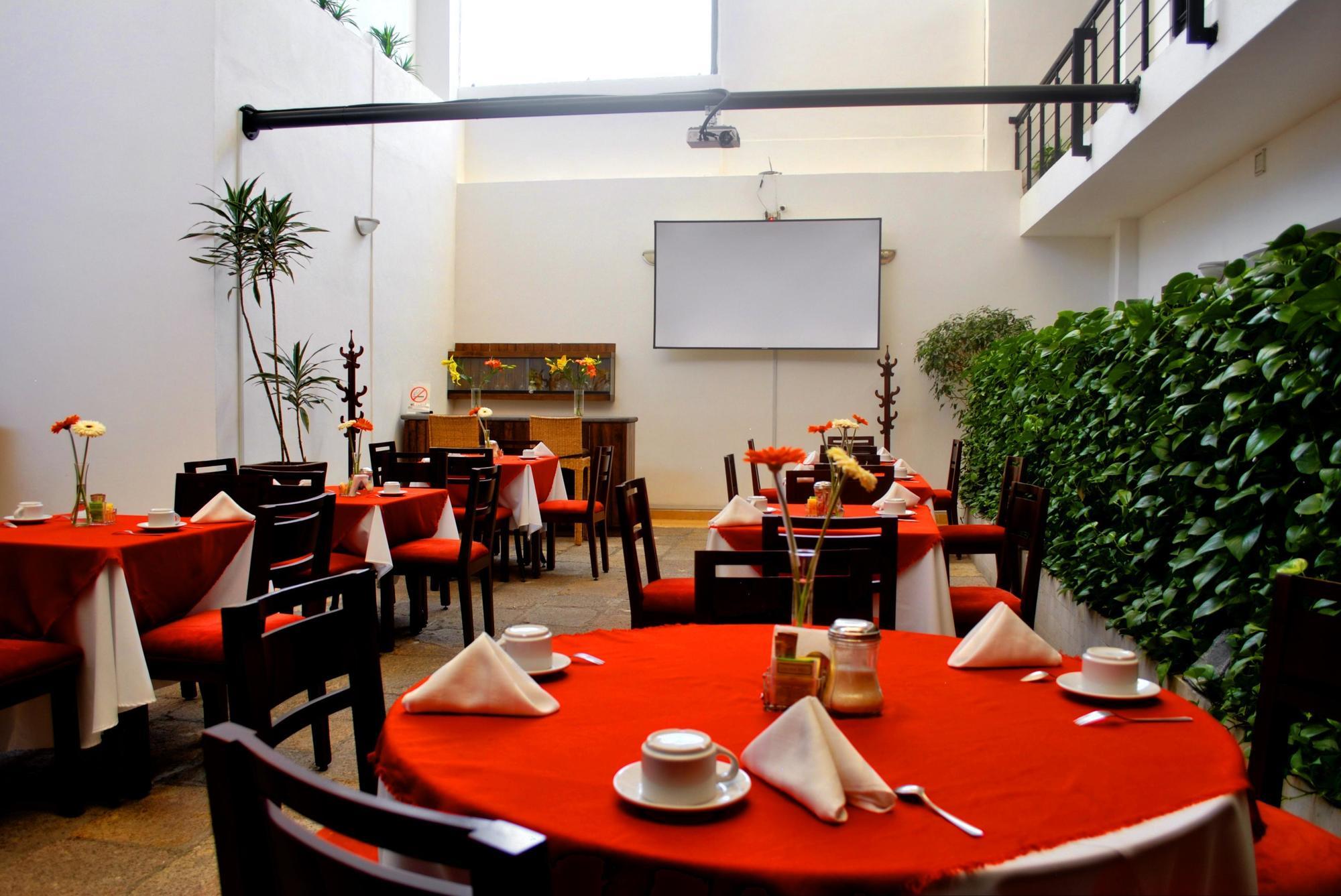 מורליה Hotel Real San Juan מראה חיצוני תמונה